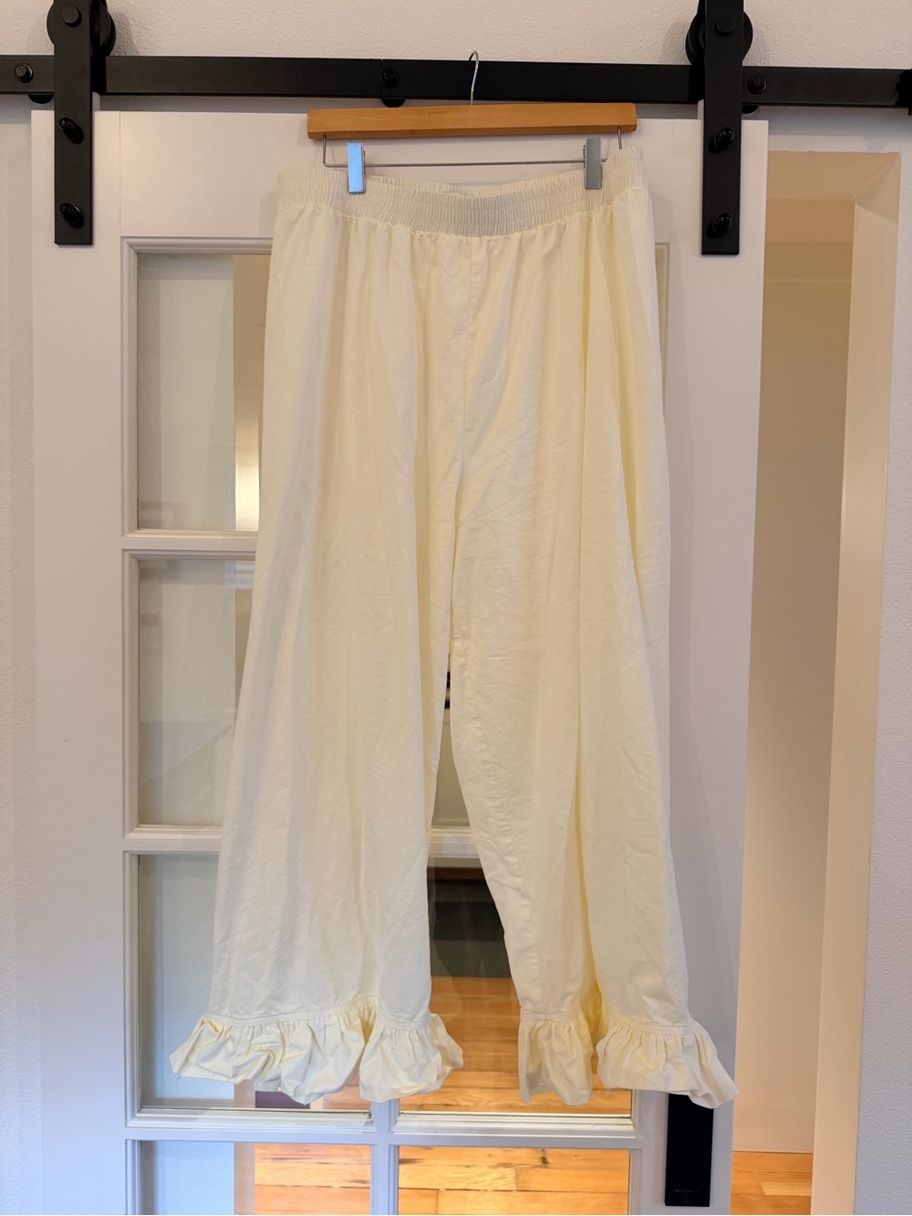 Sonderhaus Boxer Pants in Cream
